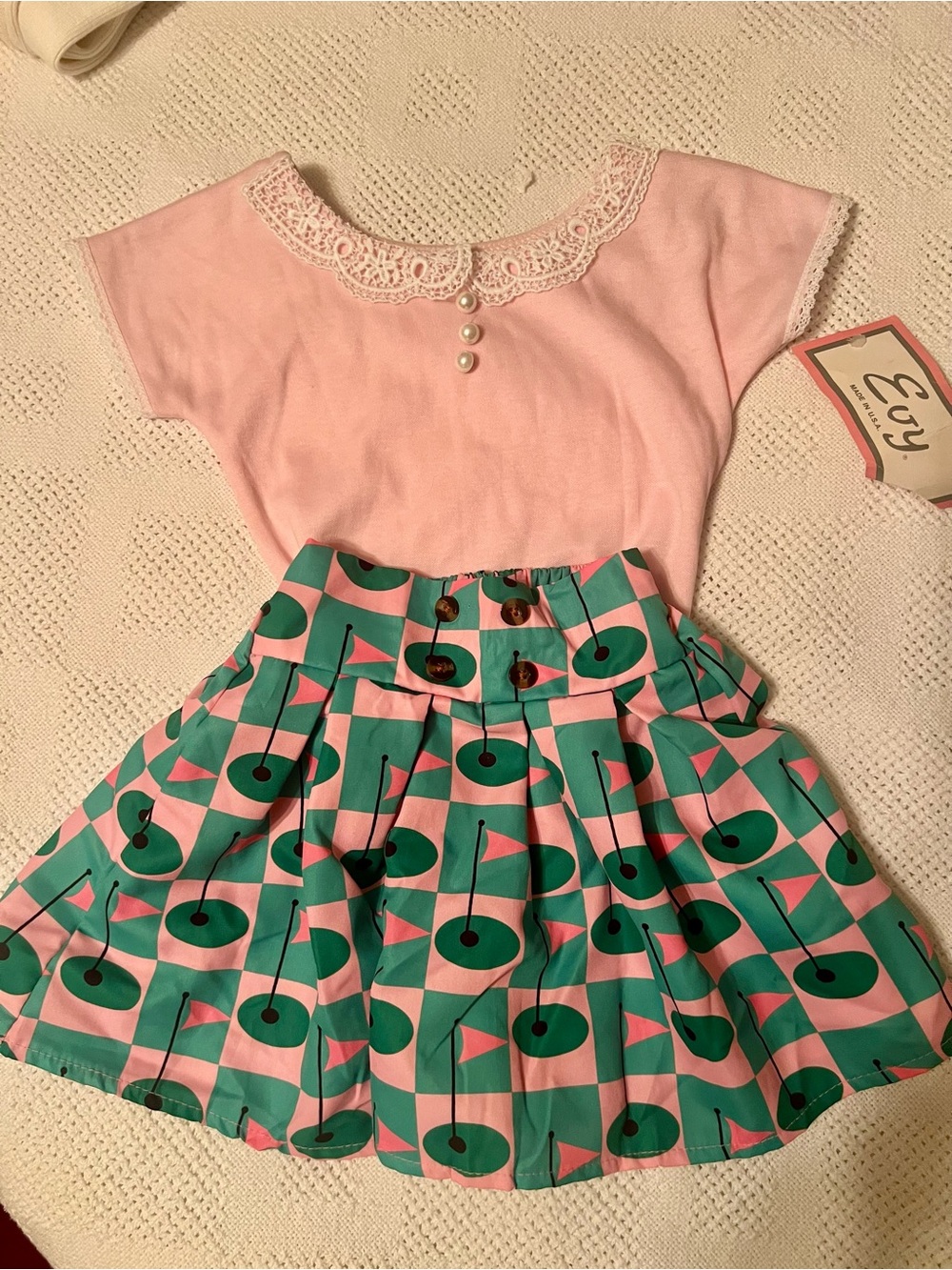 Vintage Lightweight Pearl and Lace Collared Onesie with Golf-skirt